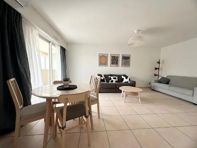 Appartement Cannes Grand Parc 0*,